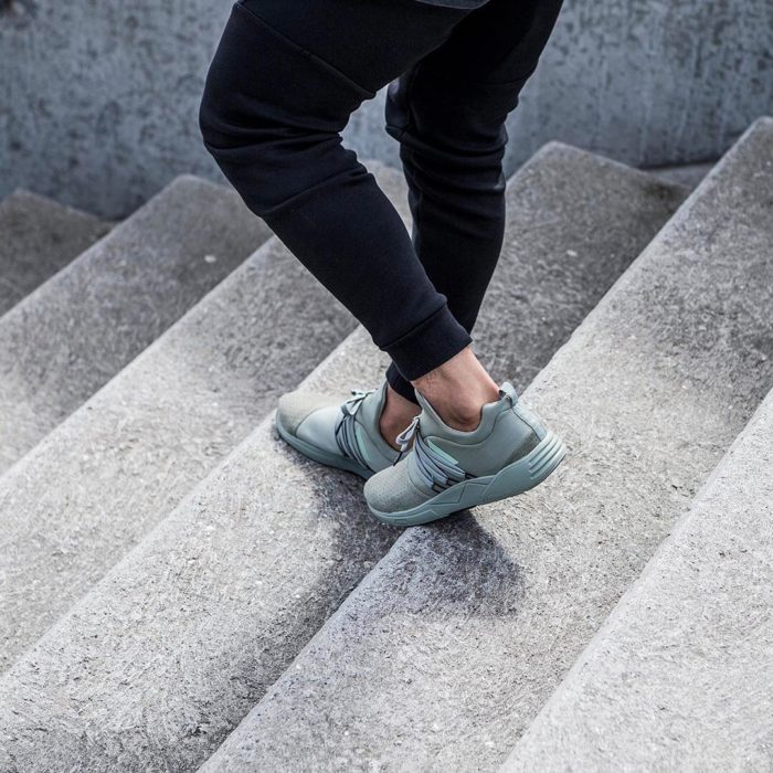Un marché de la sneakers scindé en deux 3