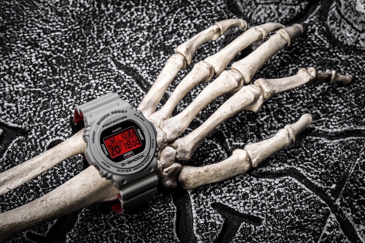 G-SHOCK x Sneaker Freaker DW-5700 Redback 5