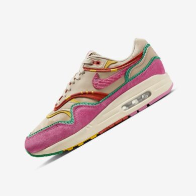 Nike Air Max 1 Familia Pinksicle and Stadium Green FN0598-200