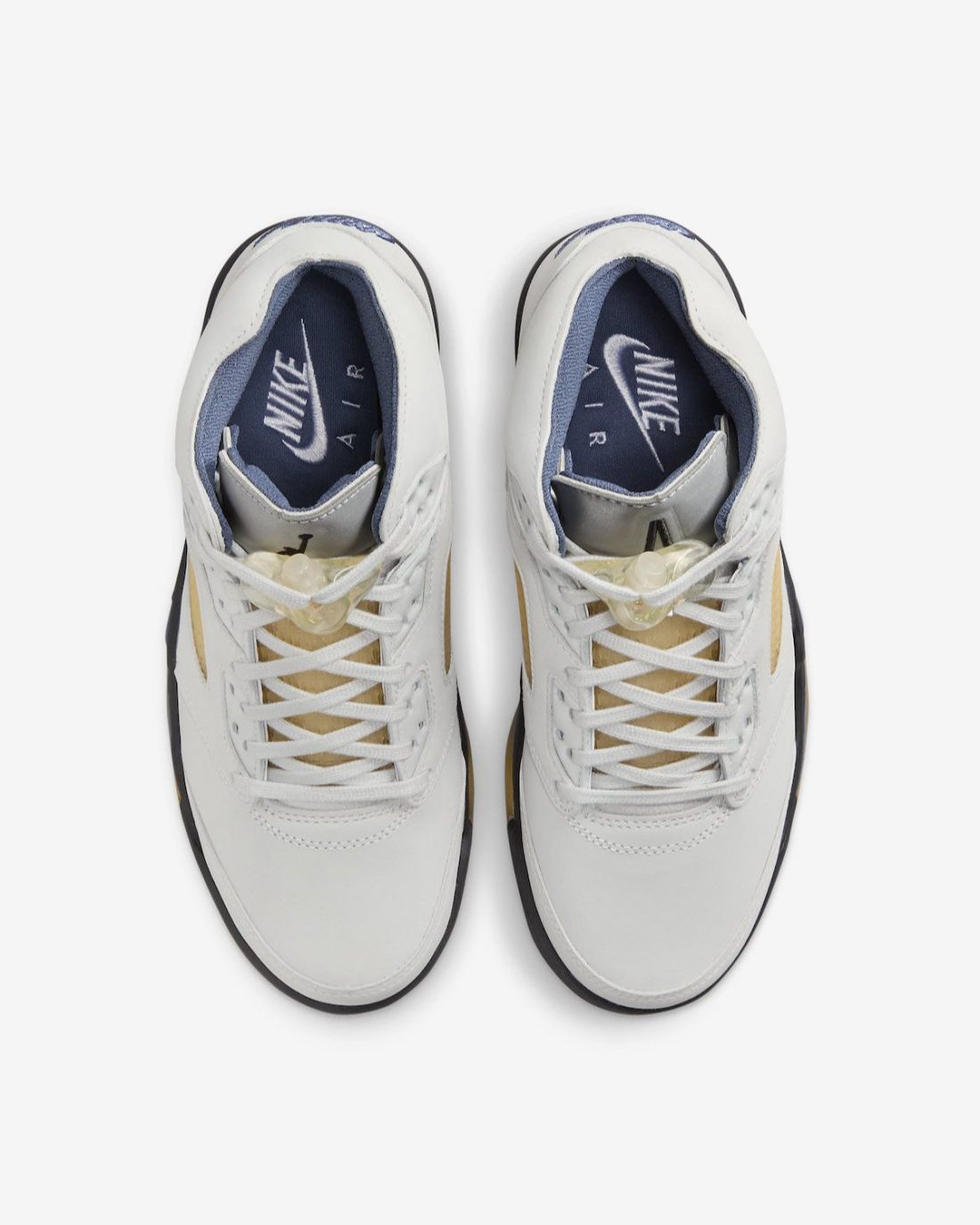 A Ma Maniere x Air Jordan 5 Diffused Blue FZ5758-004