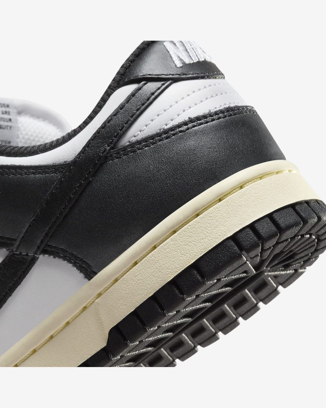 Nike Dunk Low Vintage Panda FQ8899-100
