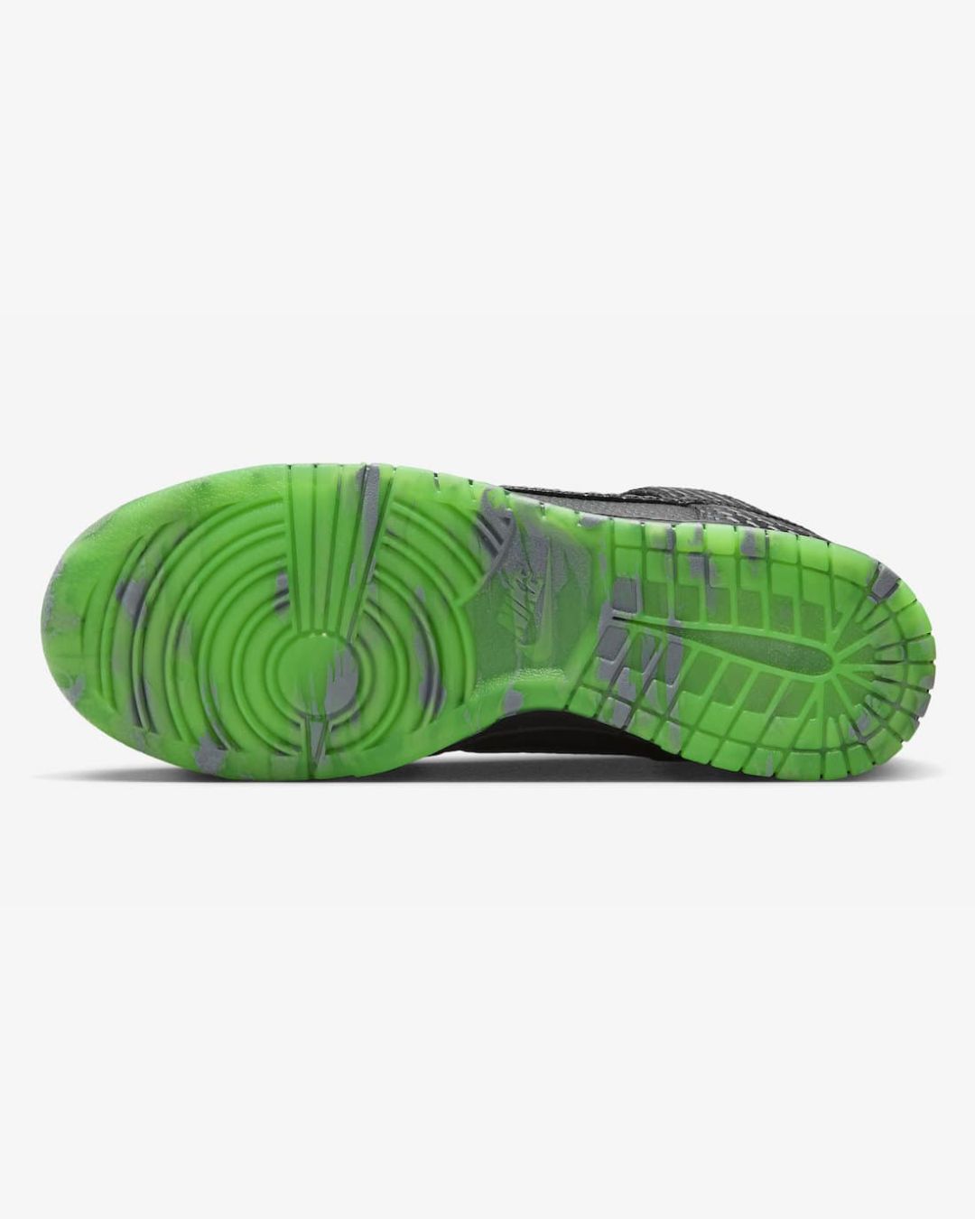 Nike Dunk Mid Halloween FQ8749-010 5