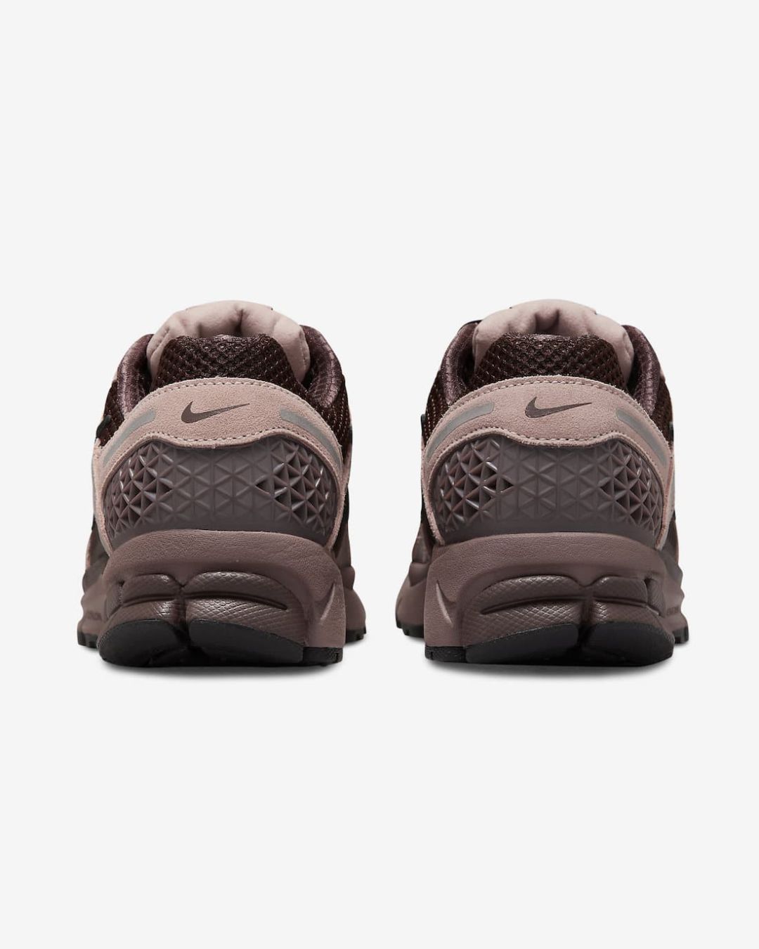Nike Zoom Vomero 5 WMNS Plum Eclipse FV1166-200