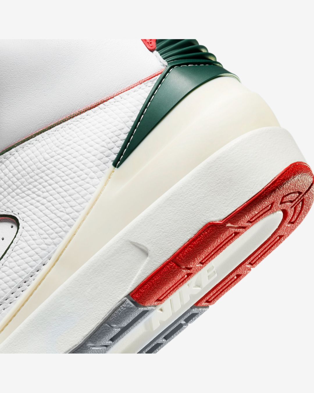 Air Jordan 2 Italy DR8884-101