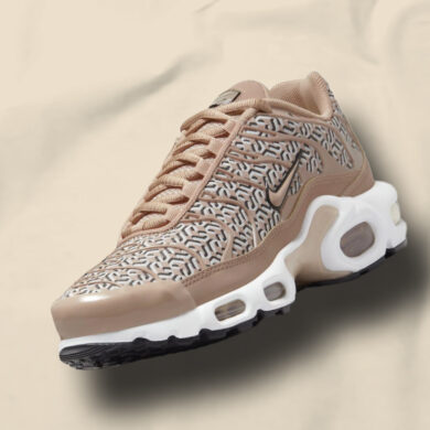 Air Max Tn United Victory FB2557-200