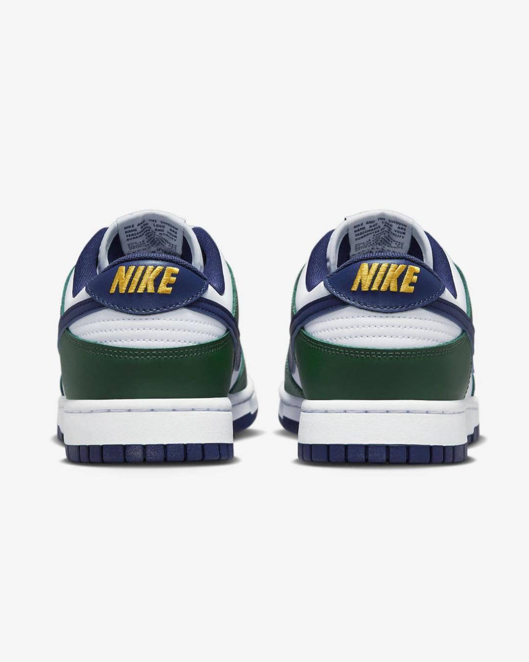 La Nike Dunk Low Fir Midnight Navy FV6911-300 à moitié prix  2